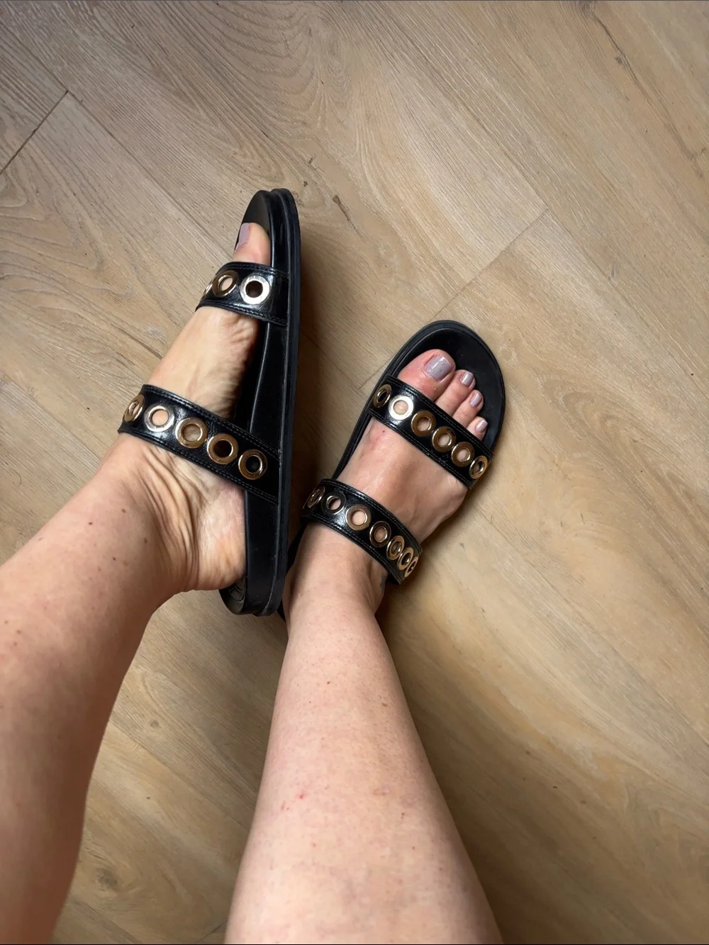 Zara Black Sandal Slides with Gold Eyelet Detail in 39 - Picture 3 of 6